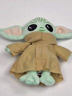 Star Wars Baby Yoda Mandalorian Grogu Stuffed Animal Plush Toy by Galerie 7"
